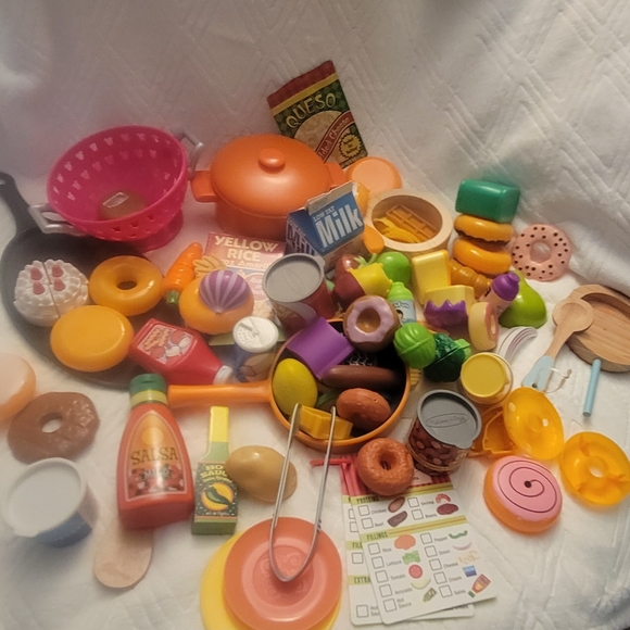 mixed Toys Large Lot Of Play Food Dishes For Pretend Play Kitchen